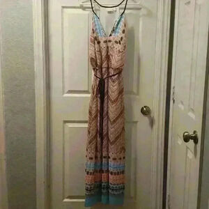 Bisou bisou sz 8 maxi dress